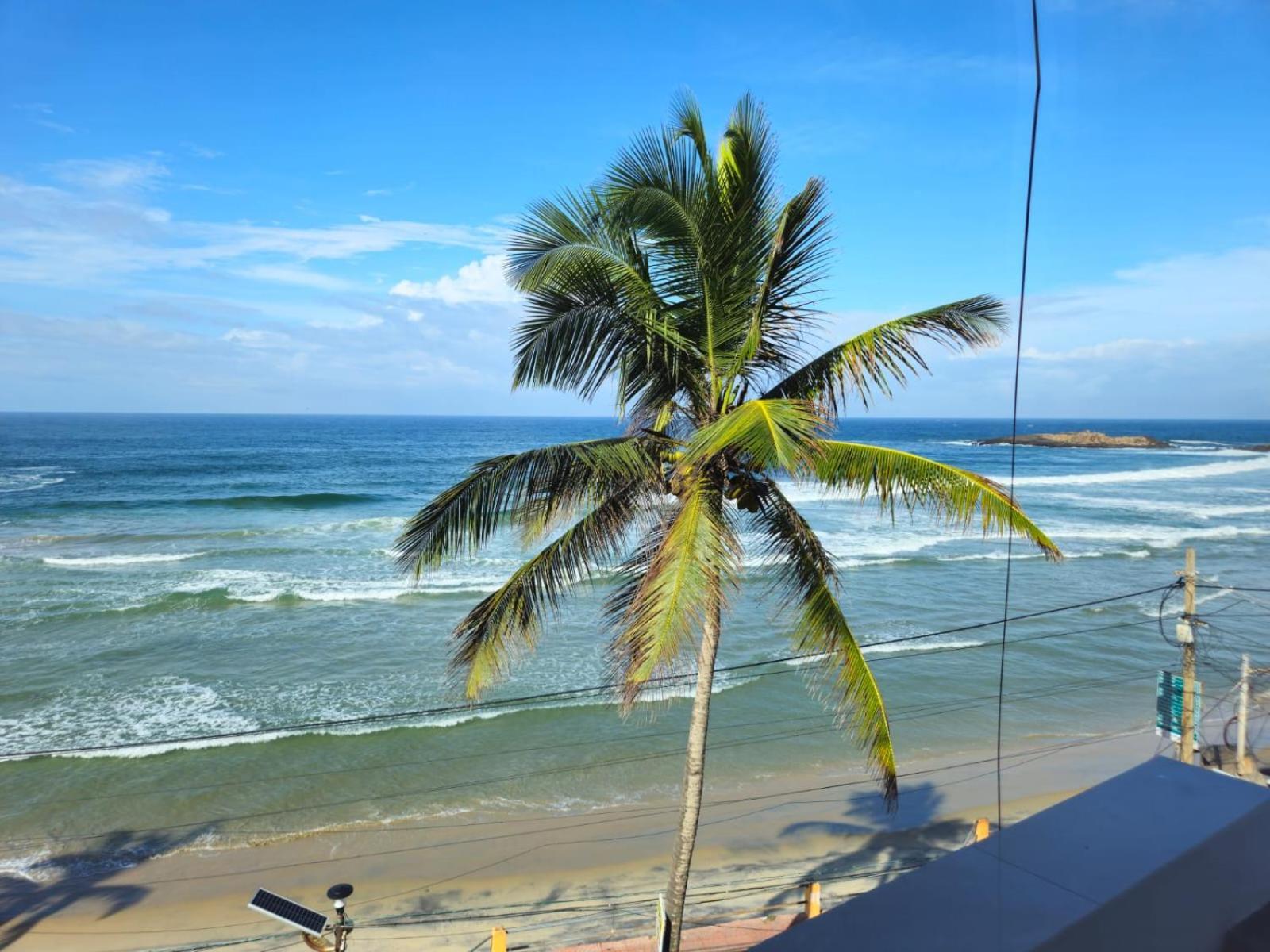 Orion Seaview Beach Hotel Kovalam Exterior foto